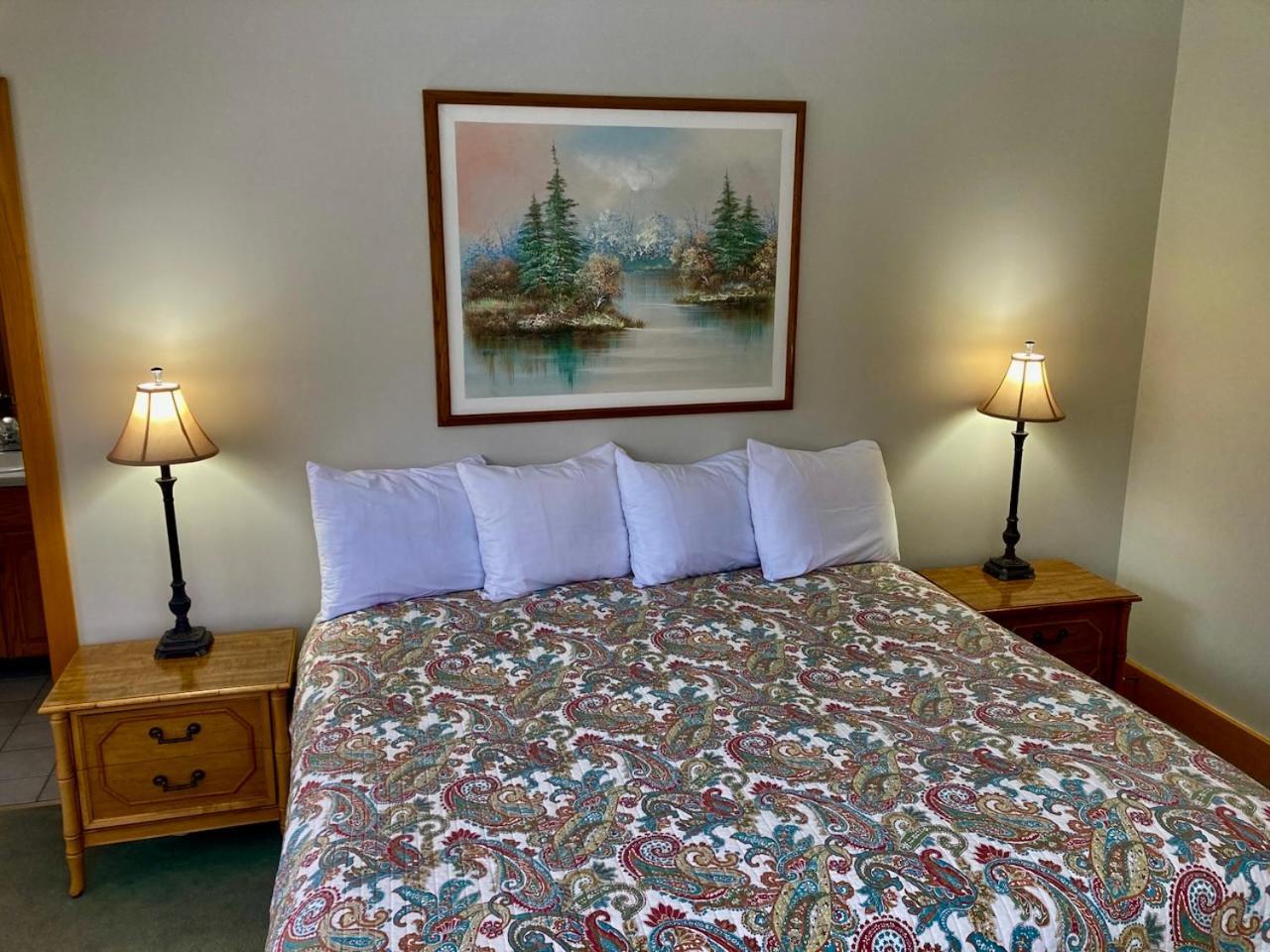 Garden Grove Retreat & Lodging Near Pictured Rocks, Fayette, Trails Zewnętrze zdjęcie